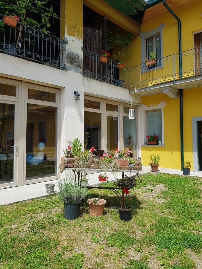 Cascina Anita Bed & Breakfast Samarate Bagian luar foto